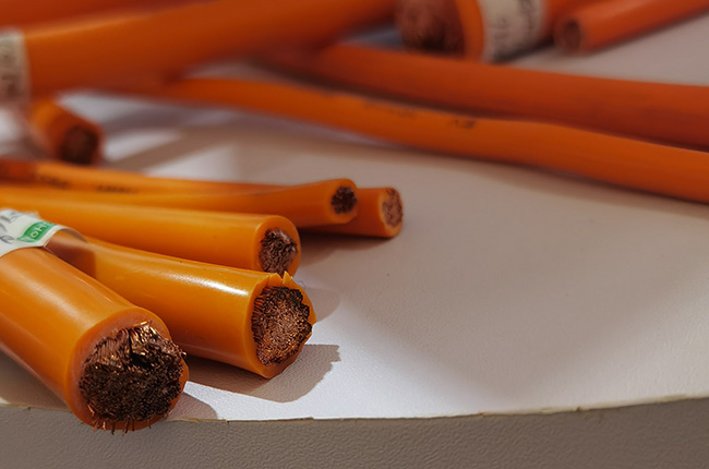 200°C High Voltage Copper Cable – Silicone Rubber Insulated, Unshielded, Halogen-Free-Picture2